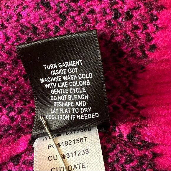 Torrid LoveSick Drop Shoulder Relaxed Sweater - Drama Free Toss Pink, SZ 4 (4X) - Picture 11 of 14